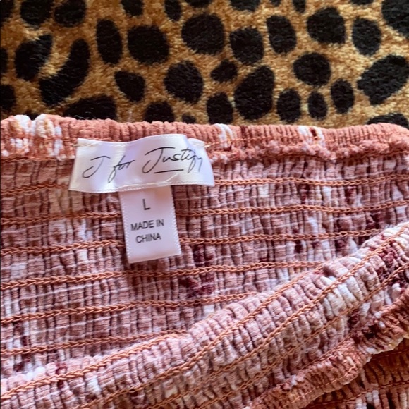 Top - Picture 4 of 4